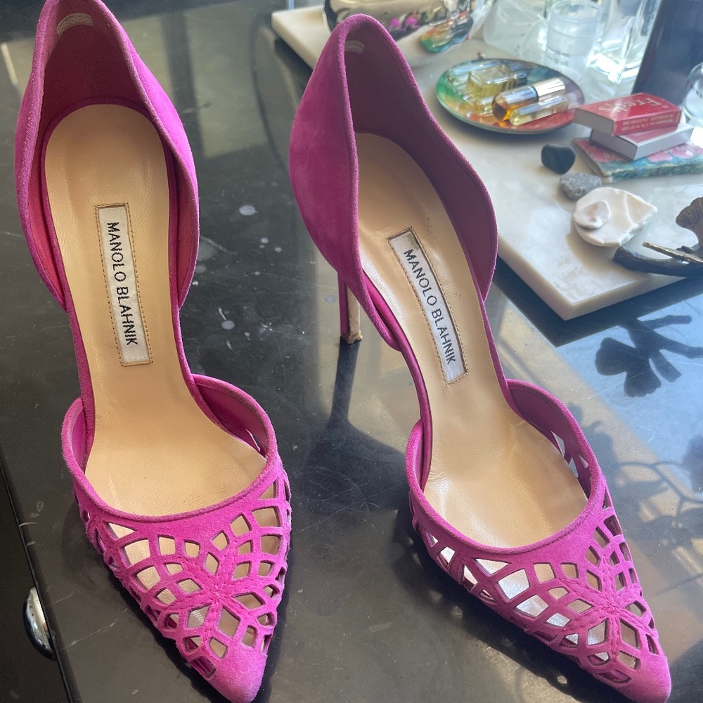 Gorgeous Suede Purple/Pink Manolo Blahnik High Heel Shoes